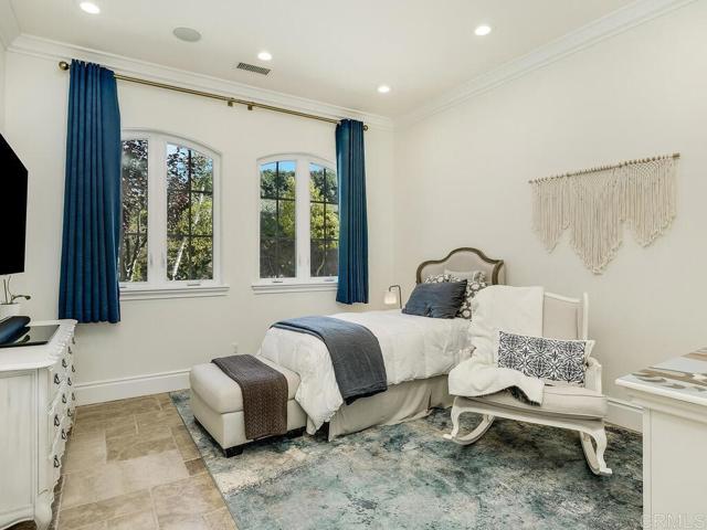 32110 Dos Ninas, Bonsall CA: https://media.crmls.org/mediaz/599cf978-8d58-4573-8fa7-45d74d13411b.jpg