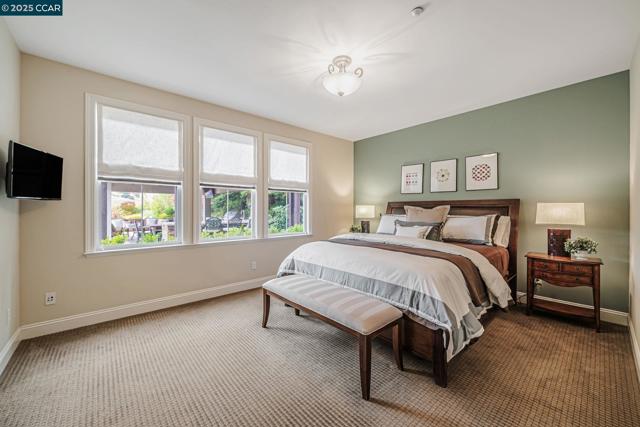 120 Tamarind Ln, Danville CA: https://media.crmls.org/mediaz/599d318c-33d5-4fac-a53f-7c2d23039f13.jpg