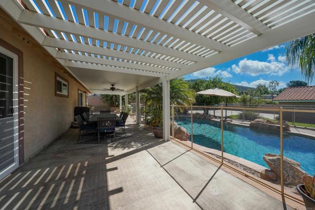 Detail Gallery Image 24 of 35 For 24363 Del Amo Rd, Ramona,  CA 92065 - 3 Beds | 2 Baths