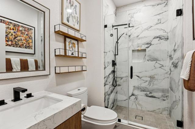 6264 Rocky Point Court, Oakland CA: https://media.crmls.org/mediaz/599f5d5f-ceae-4f39-bc2f-7efe9d263921.jpg