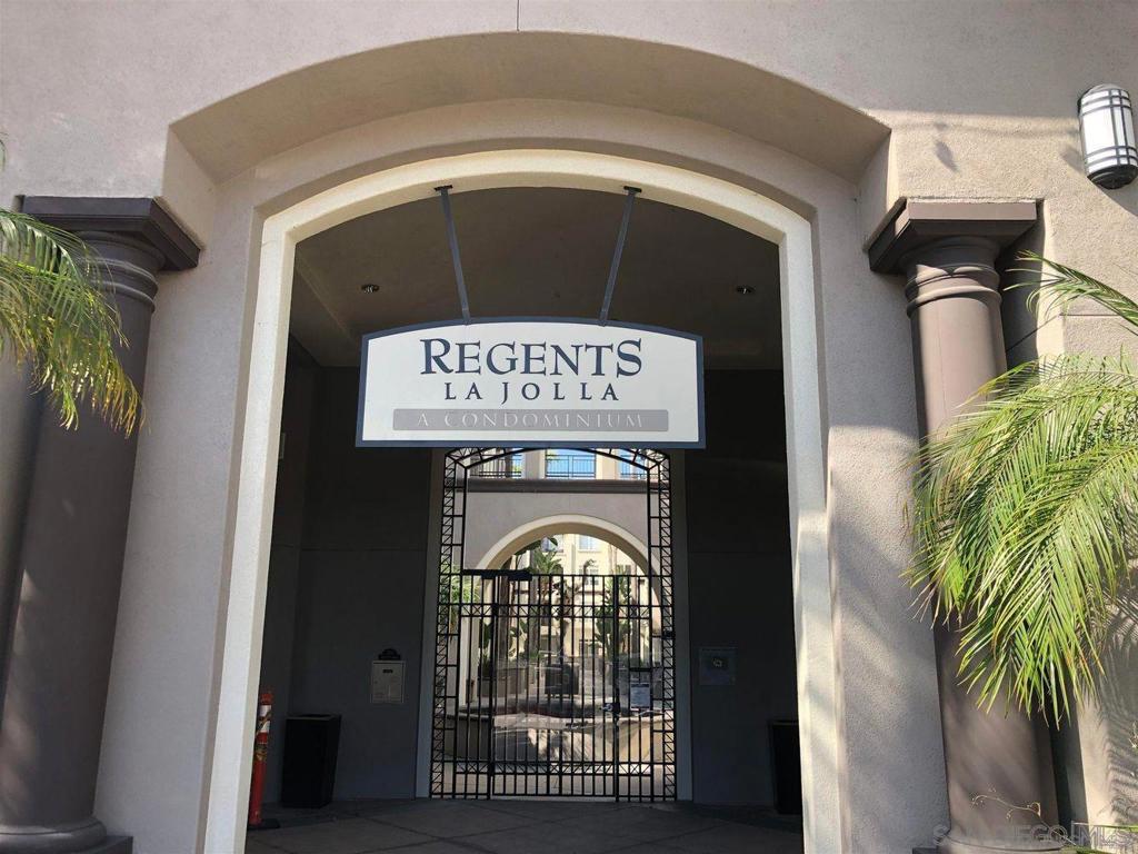 9263 Regents Rd - photo 2