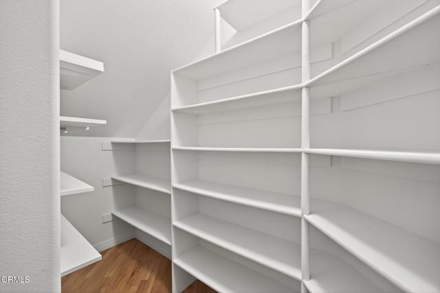115 Cleveland Court, Ventura CA: https://media.crmls.org/mediaz/59a0b0a5-7533-4f03-a75e-7c63b239d8cf.jpg