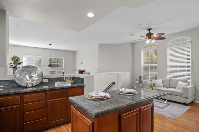 2701 Villas Way, San Diego CA: https://media.crmls.org/mediaz/59a21475-5142-4069-8e01-0486cd1203f3.jpg