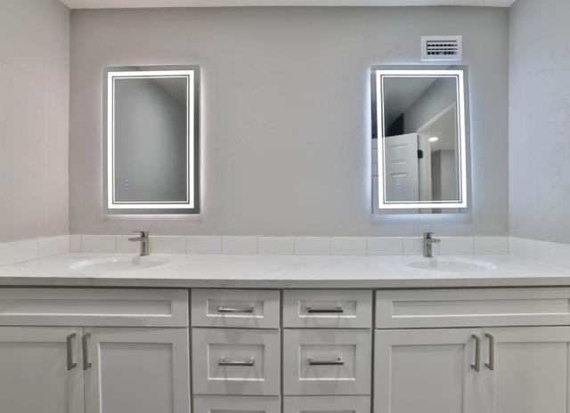 365 San Andreas Drive, Milpitas CA: https://media.crmls.org/mediaz/59a2d56a-995f-49c5-a0c4-3156645be675.jpg