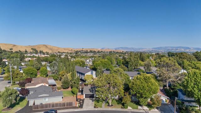 7453 Interlachen Avenue, San Ramon CA: https://media.crmls.org/mediaz/59a330e4-d917-4350-b049-2fa189ad77fa.jpg