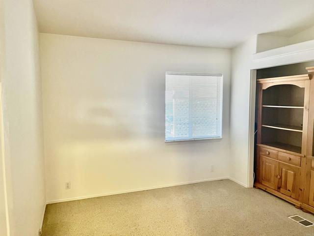 Detail Gallery Image 10 of 24 For 5406 Don Luis Drive, Carlsbad,  CA 92010 - 3 Beds | 2 Baths