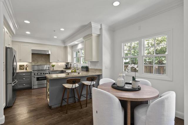 1246 Hoover Street, Menlo Park CA: https://media.crmls.org/mediaz/59a4981d-f762-4876-b18e-7a09ef374d3b.jpg