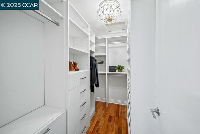 672 Savoy Ct, Walnut Creek CA: https://media.crmls.org/mediaz/59a4cf6a-0a06-44cb-a31c-515761ba0c31.jpg