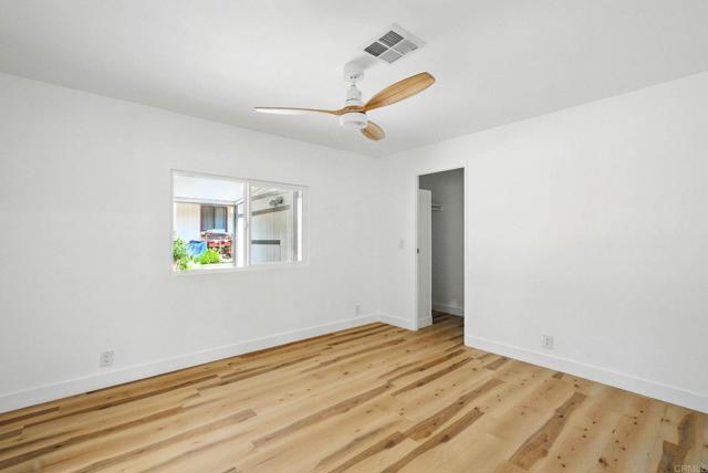 8975 Lawrence Welk Drive, Escondido CA: https://media.crmls.org/mediaz/59a57d23-c483-4fa4-9c87-a8dffb1c6e4a.jpg