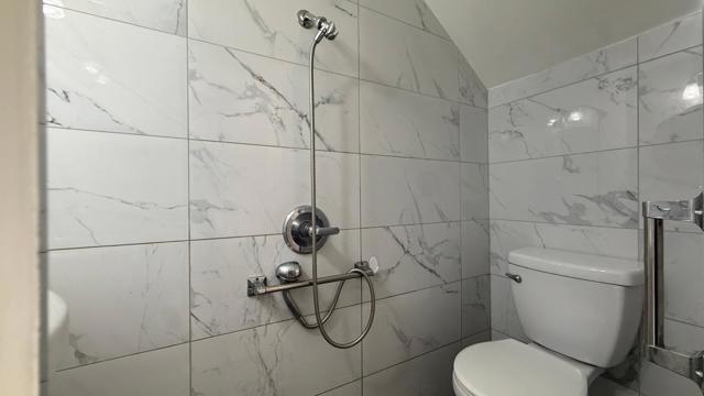 2381 Lava Drive, San Jose CA: https://media.crmls.org/mediaz/59aa5072-db96-4d16-946f-242ec3dd29f7.jpg