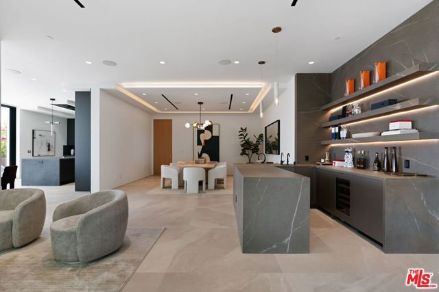 2180 Stradella Road, Los Angeles CA: https://media.crmls.org/mediaz/59aaa772-99f3-47d6-a1de-f4053f30f47f.jpg