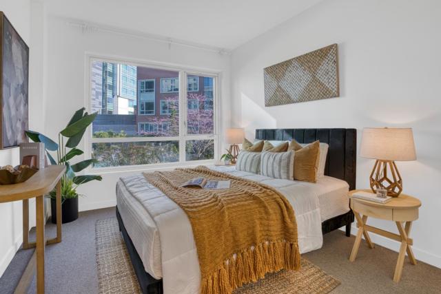 110 Channel Street, San Francisco CA: https://media.crmls.org/mediaz/59aaddc7-bd97-4100-b7f7-39e91bac3053.jpg