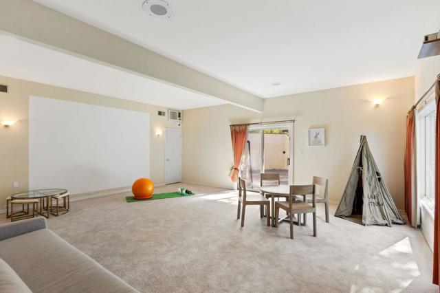 1035 Macadamia Drive, Hillsborough CA: https://media.crmls.org/mediaz/59ab23b6-6551-4c24-8783-650760ab25ea.jpg