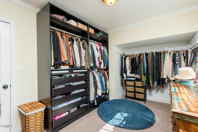 Detail Gallery Image 31 of 69 For 1955 N Los Robles Ave, Pasadena,  CA 91104 - 5 Beds | 3 Baths