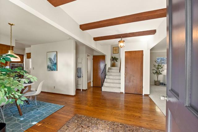 26025 Highland Way, Los Gatos CA: https://media.crmls.org/mediaz/59add108-a6a1-4ca9-8015-119ca3cd0da1.jpg