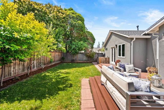 362 Stowell Avenue, Sunnyvale CA: https://media.crmls.org/mediaz/59adff30-6c9f-4672-8606-b2ed511b7f5d.jpg