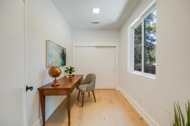846 Portola Road, Portola Valley CA: https://media.crmls.org/mediaz/59b17763-16e0-414d-b06a-149cc90219b8.jpg