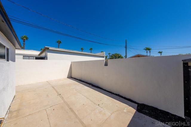 622 26 I Street, Chula Vista CA: https://media.crmls.org/mediaz/59b19c2a-7dac-436e-aa3d-b5169d9be8df.jpg