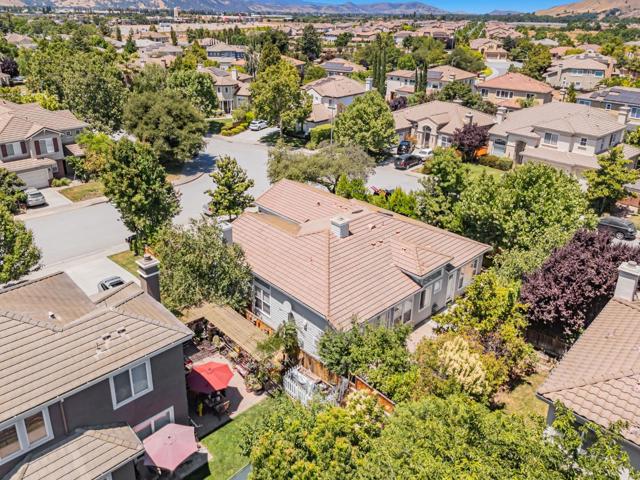 18400 Capistrano Way, Morgan Hill CA: https://media.crmls.org/mediaz/59b280c9-e51e-41f8-a31e-437cb2dda011.jpg