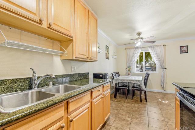 Detail Gallery Image 6 of 13 For 390 N 1st St #23,  El Cajon,  CA 92021 - 2 Beds | 2 Baths