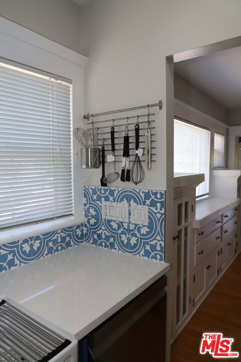 1132 Myra Avenue, Los Angeles CA: https://media.crmls.org/mediaz/59b3616f-738a-4a0f-a8cb-18b19a279267.jpg