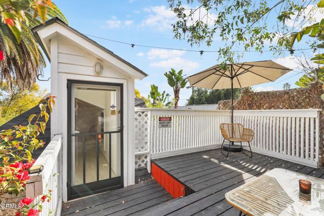 2427 N Gower Street, Los Angeles CA: https://media.crmls.org/mediaz/59b38fec-aa6f-42a3-9daa-2a65f1fcd959.jpg