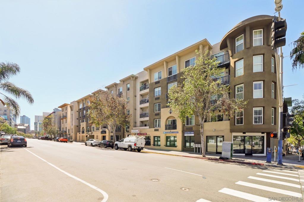 1970 Columbia Street #301