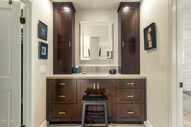 Detail Gallery Image 29 of 51 For 5580 Bromely Dr, Oak Park,  CA 91377 - 5 Beds | 3/1 Baths