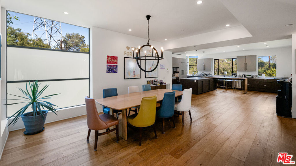 MLS #25576861 image #8