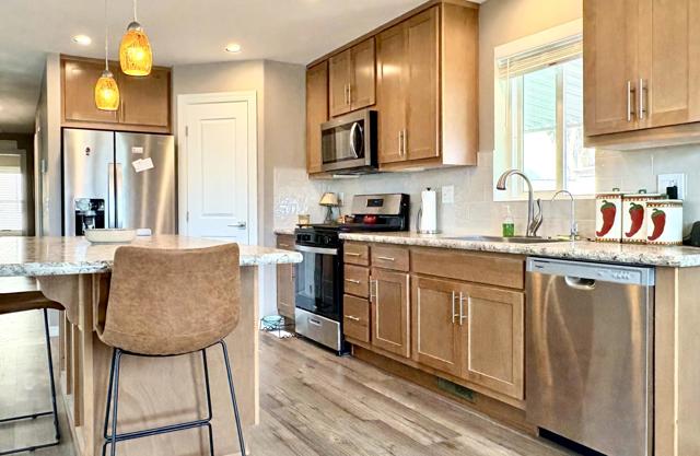 493 Prairie, Cathedral City CA: https://media.crmls.org/mediaz/59b5a4ca-ef4b-46a1-96d0-a338903c5db4.jpg