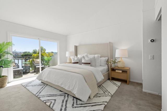 17 Spinnaker Place, Redwood City CA: https://media.crmls.org/mediaz/59b5fbe7-7a39-4be9-9d1c-6cc0cf4430ff.jpg