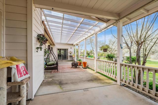 3499 Burson Road, Valley Springs CA: https://media.crmls.org/mediaz/59b6d0dc-6dd9-4bcb-8758-9a556d1a0c45.jpg