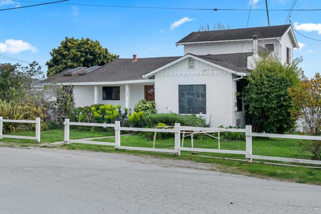 102 Dick Phelps Road, Watsonville CA: https://media.crmls.org/mediaz/59b7ed9b-6cfa-4610-9001-497914f209d7.jpg