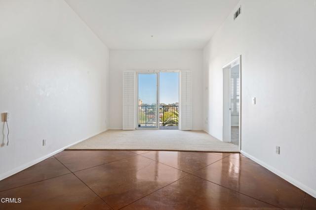 Detail Gallery Image 8 of 27 For 436 Poli St #202,  Ventura,  CA 93001 - 2 Beds | 2 Baths