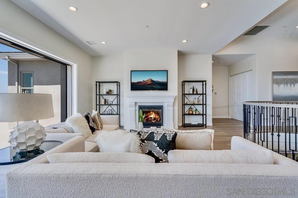 MLS #240026845SD image #9