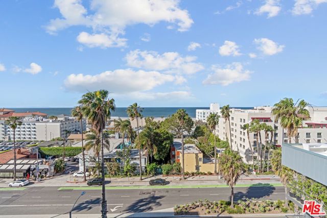 1755 Ocean Avenue, Santa Monica CA: https://media.crmls.org/mediaz/59ba5fa7-bae0-434f-ab90-63abaa5264ac.jpg
