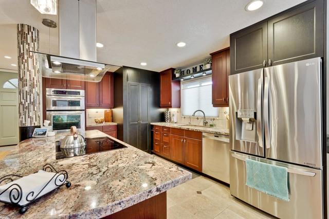 7102 Point Dunes Court, San Jose CA: https://media.crmls.org/mediaz/59bab94f-5385-4df8-8b6d-3800bd16e086.jpg