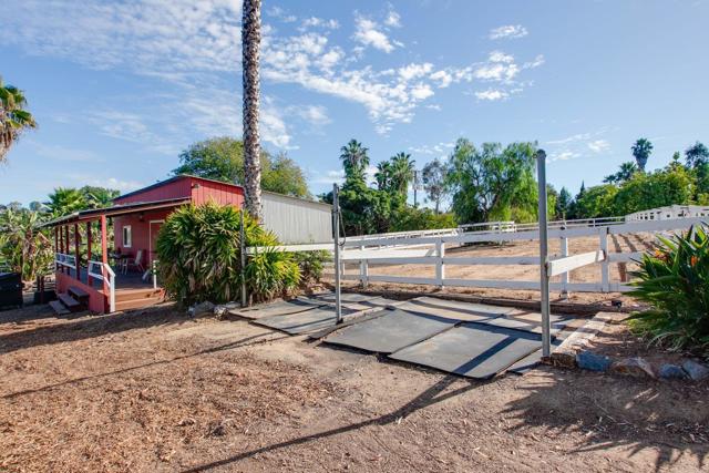 Detail Gallery Image 7 of 26 For 623 Quail Gardens Ln, Encinitas,  CA 92024 - 2 Beds | 2 Baths