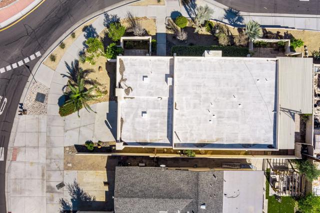 Image 50 of 59 For 51770 Eisenhower Drive