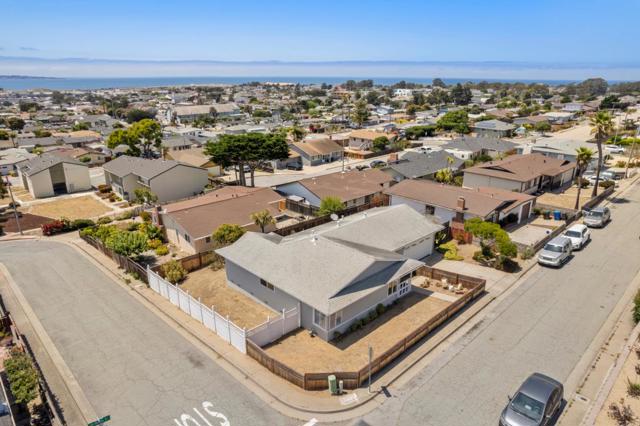 1861 Saint Helena Street, Seaside CA: https://media.crmls.org/mediaz/59bd6207-8eef-4390-801e-e148a383c056.jpg