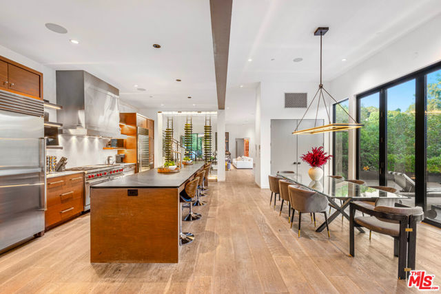 727 N Beverly Glen Boulevard, Los Angeles CA: https://media.crmls.org/mediaz/59bd88d9-bb0b-4013-87be-a4ba73affcb0.jpg