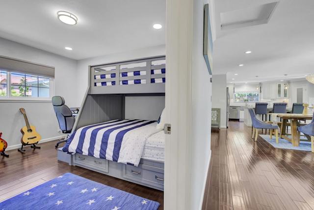 726 S Henry Avenue, San Jose CA: https://media.crmls.org/mediaz/59be0118-2088-44ab-936f-a63e563d00fc.jpg
