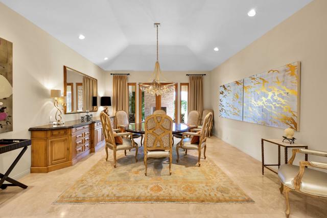 113 Heather Court, Palm Desert CA: https://media.crmls.org/mediaz/59be0efa-9823-48a6-97a8-1080470f3f74.jpg