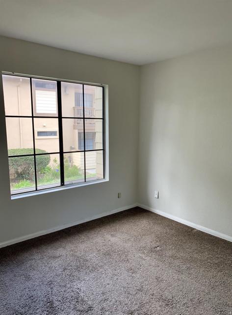 Detail Gallery Image 20 of 29 For 12560 Carmel Creek Rd, San Diego,  CA 92130 - 2 Beds | 2 Baths