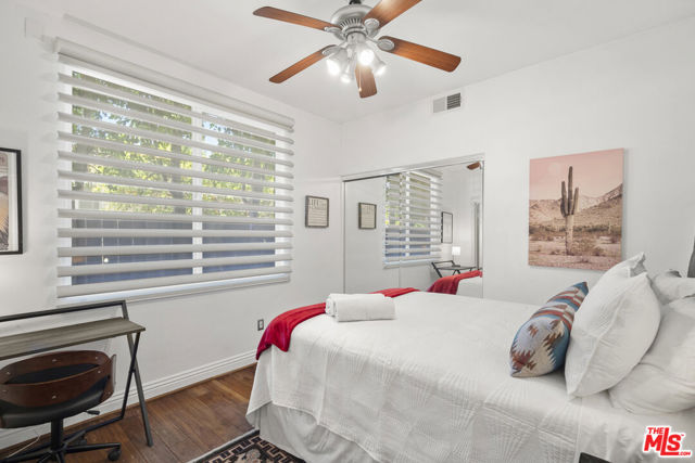 4544 Tobias Avenue, Sherman Oaks CA: https://media.crmls.org/mediaz/59bf9d62-59a0-4275-93d2-5aded7756fdf.jpg