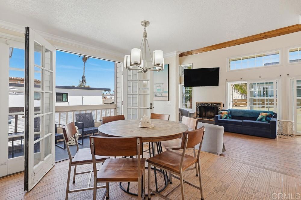 728 Jamaica Court - photo 15