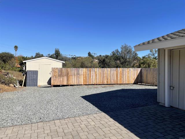 Image 22 of 52 For 3637 La Canada Road