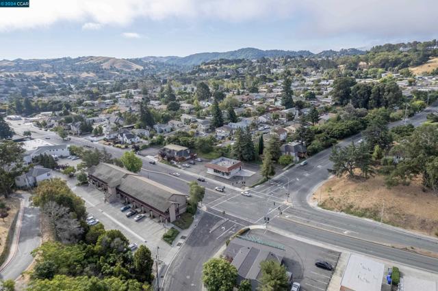 Image 15 of 23 For 1617 San Pablo Avenue