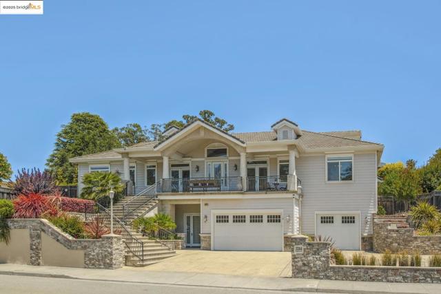 3244 Ridgeview PL, Hayward CA: https://media.crmls.org/mediaz/59c5031b-8c9e-4b6b-adc6-a5c84eb3abfe.jpg