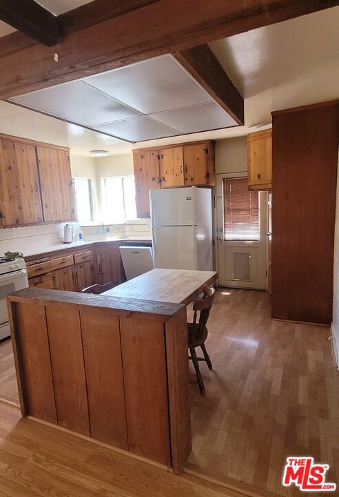 21427 Dumetz Road photo 4